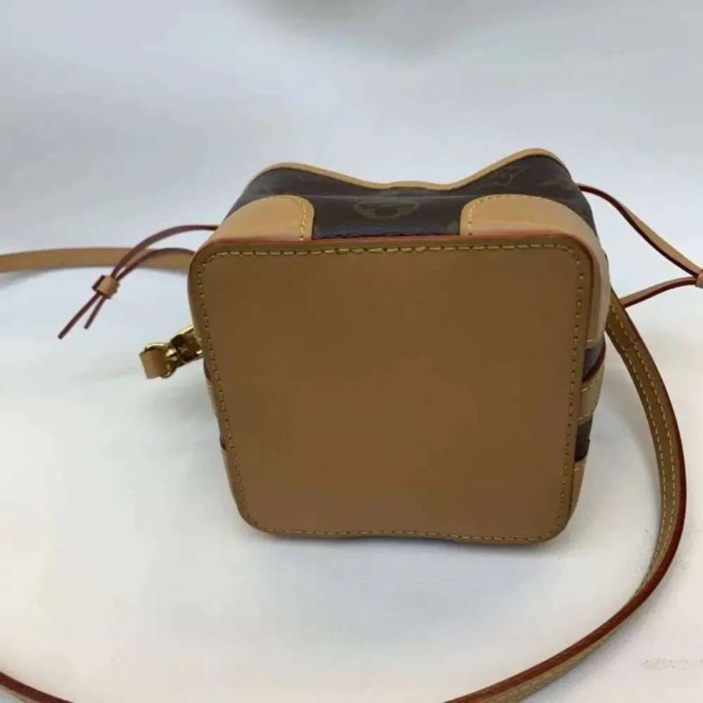 Louis Vuitton Women Pre-Loved Bag Very Good Condition
